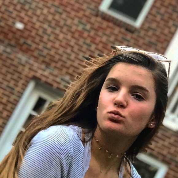 Meet your Posher, Sophie - Picture 1 of 1